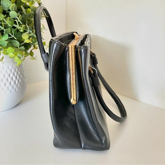 Vintage 60s black leather hand band with gold-tone hardware by National - Picture 8 of 8